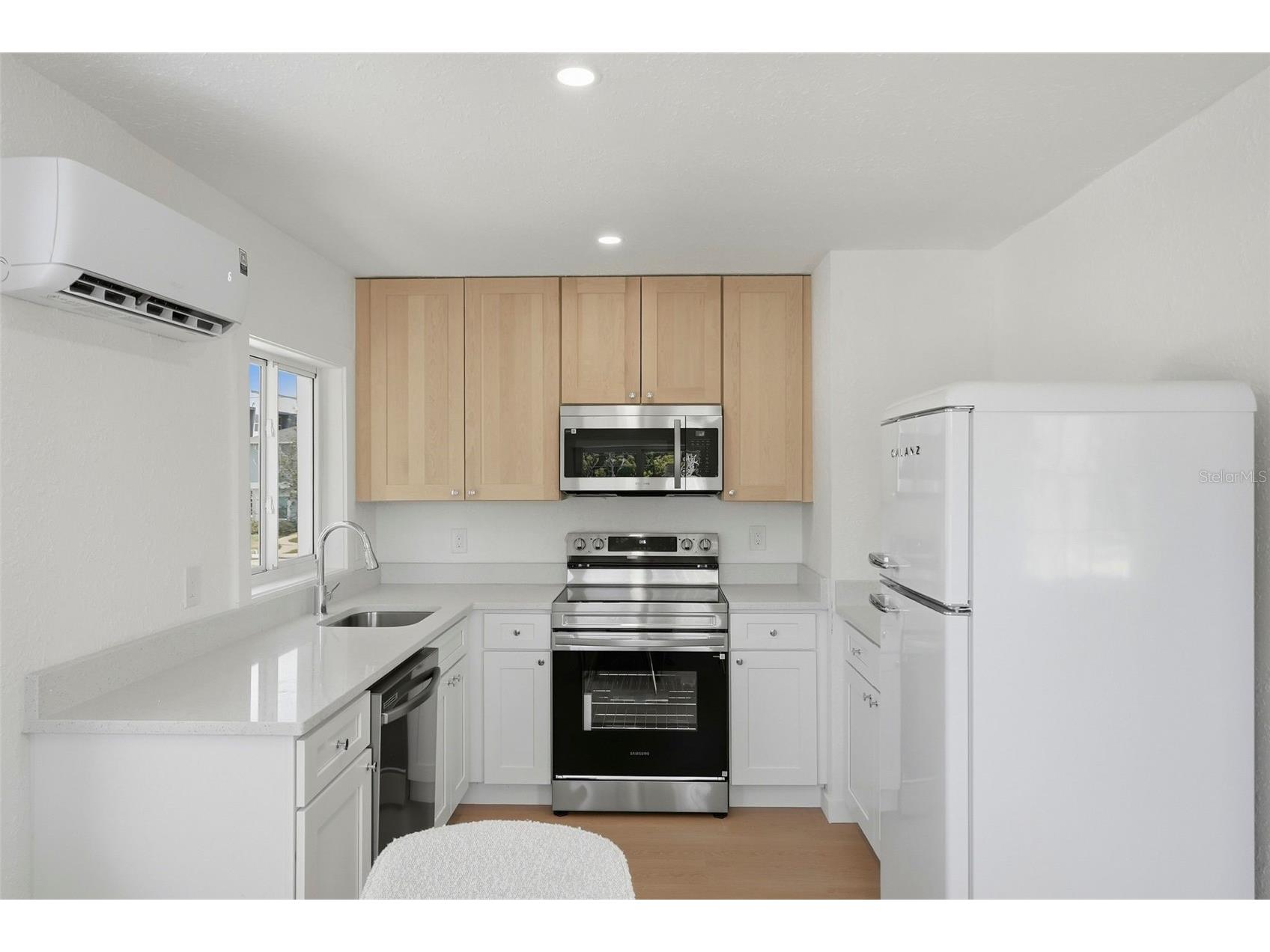 3600 1st Avenue S Saint Petersburg FL 33711 TB8513293 image34