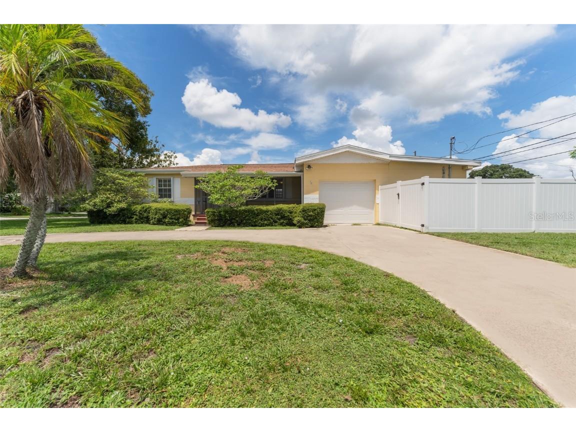 3600 24th Street N Saint Petersburg FL 33713 U8252275 image1