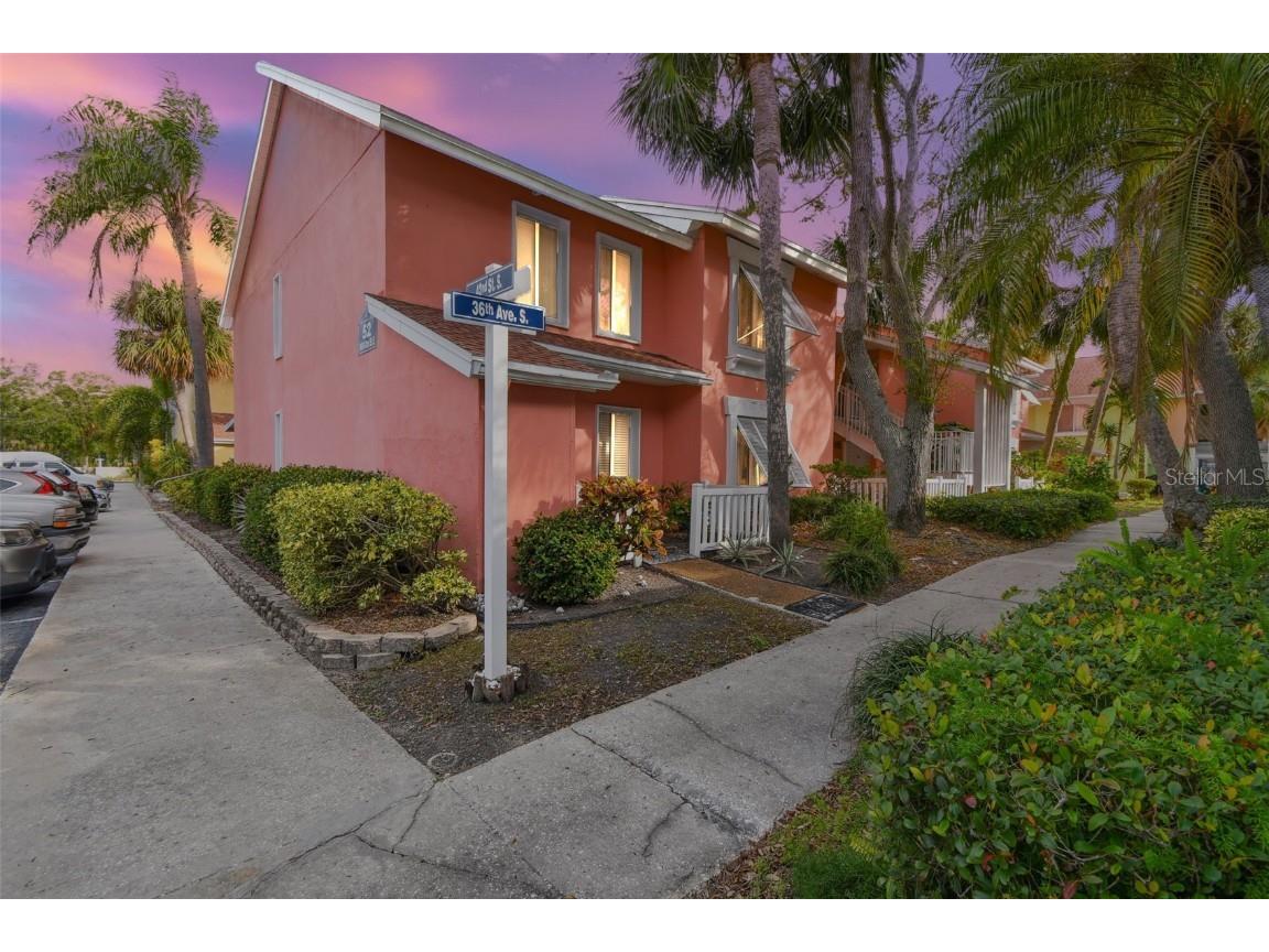 3600 42nd Street S #E Saint Petersburg FL 33711 - BOCA CIEGA BAY U8227765 image1
