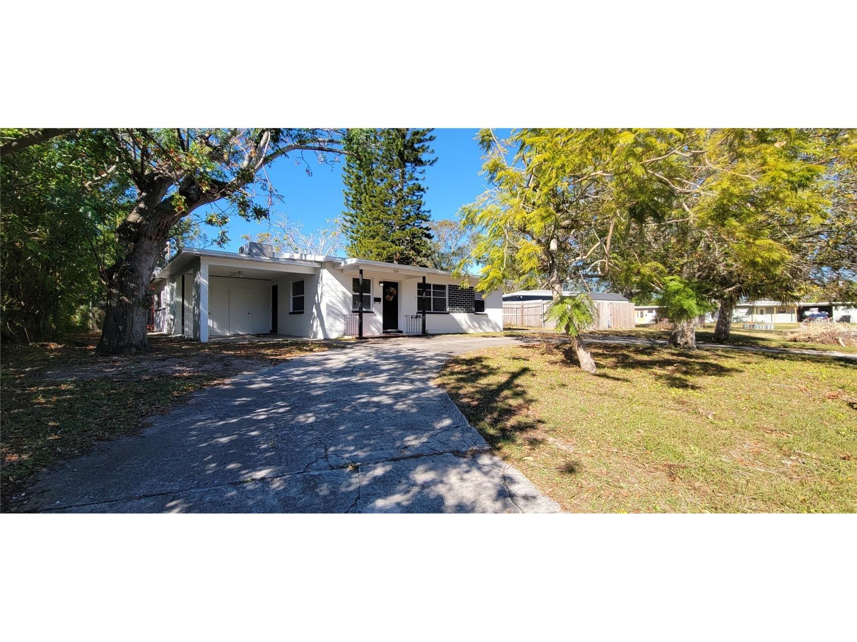 3600 63rd Way N Saint Petersburg FL 33710 TB8329847 image1