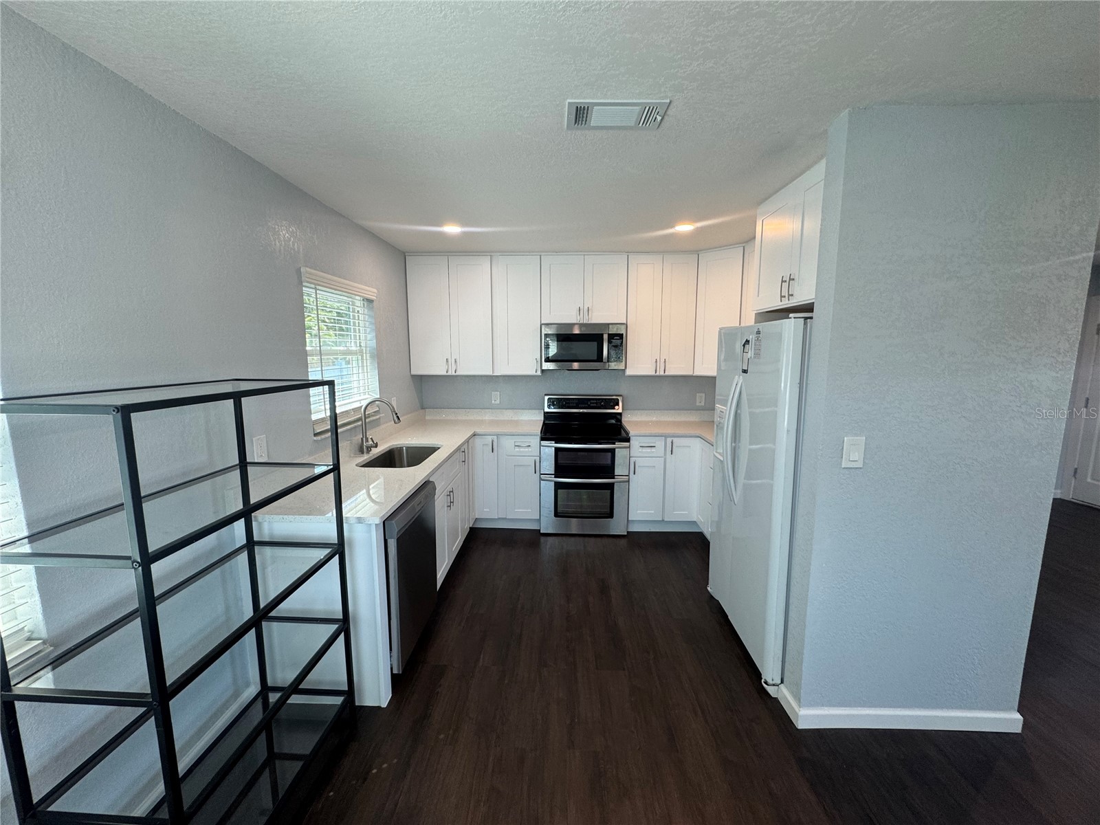 3600 Alabama Avenue NE Saint Petersburg FL 33703 TB8482432 image6