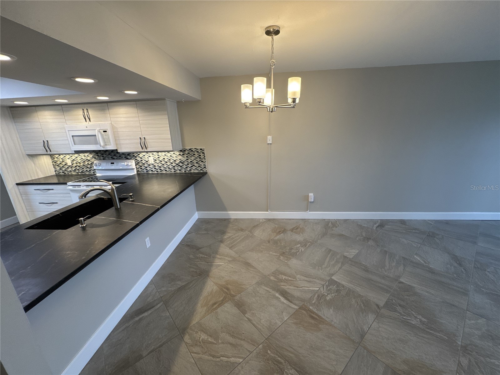 3600 Bal Harbor Boulevard #1G Punta Gorda FL 33950 C7526497 image3