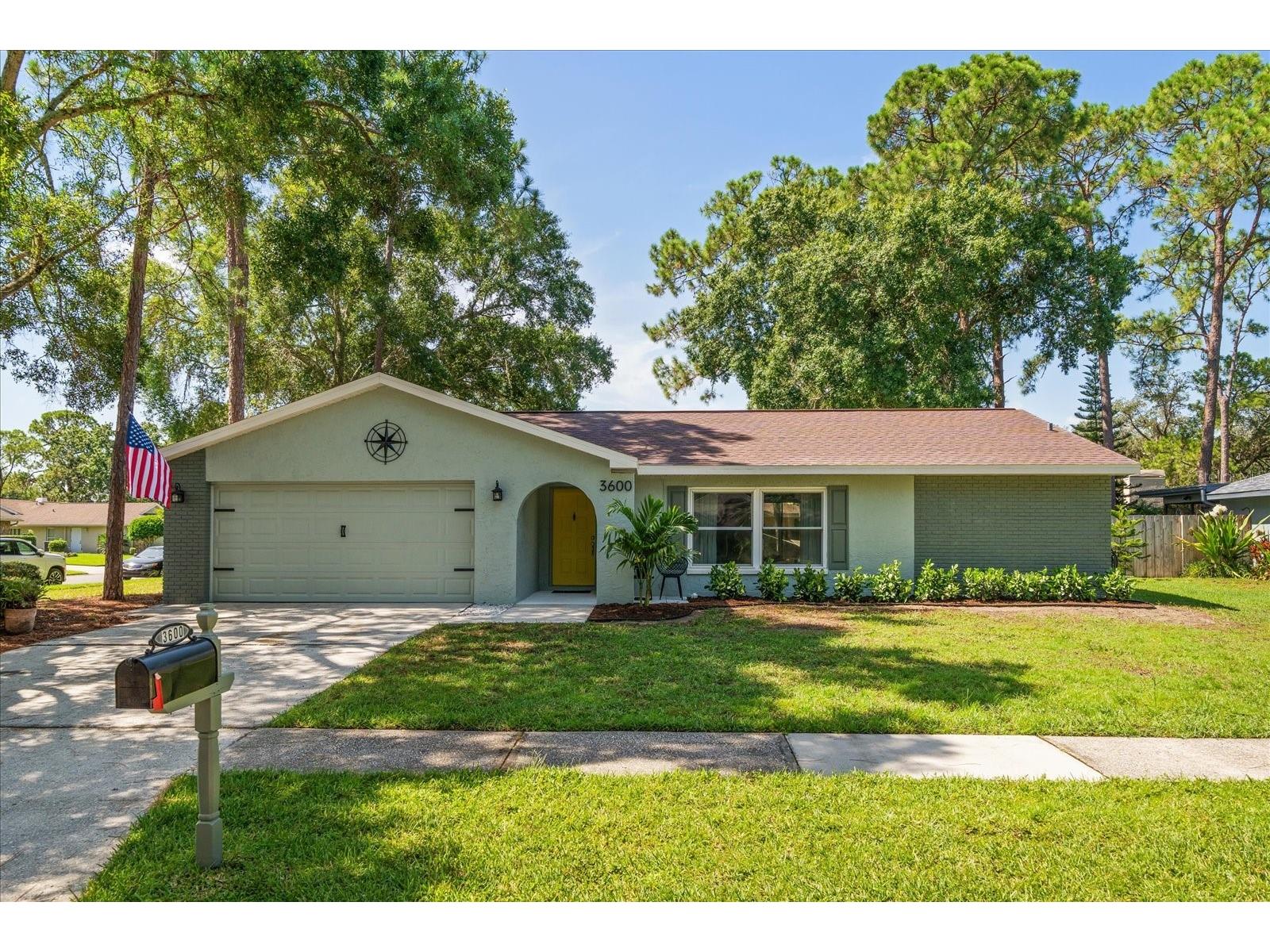 3600 Fairway Forest Circle Palm Harbor FL 34685 TB8469170 image1