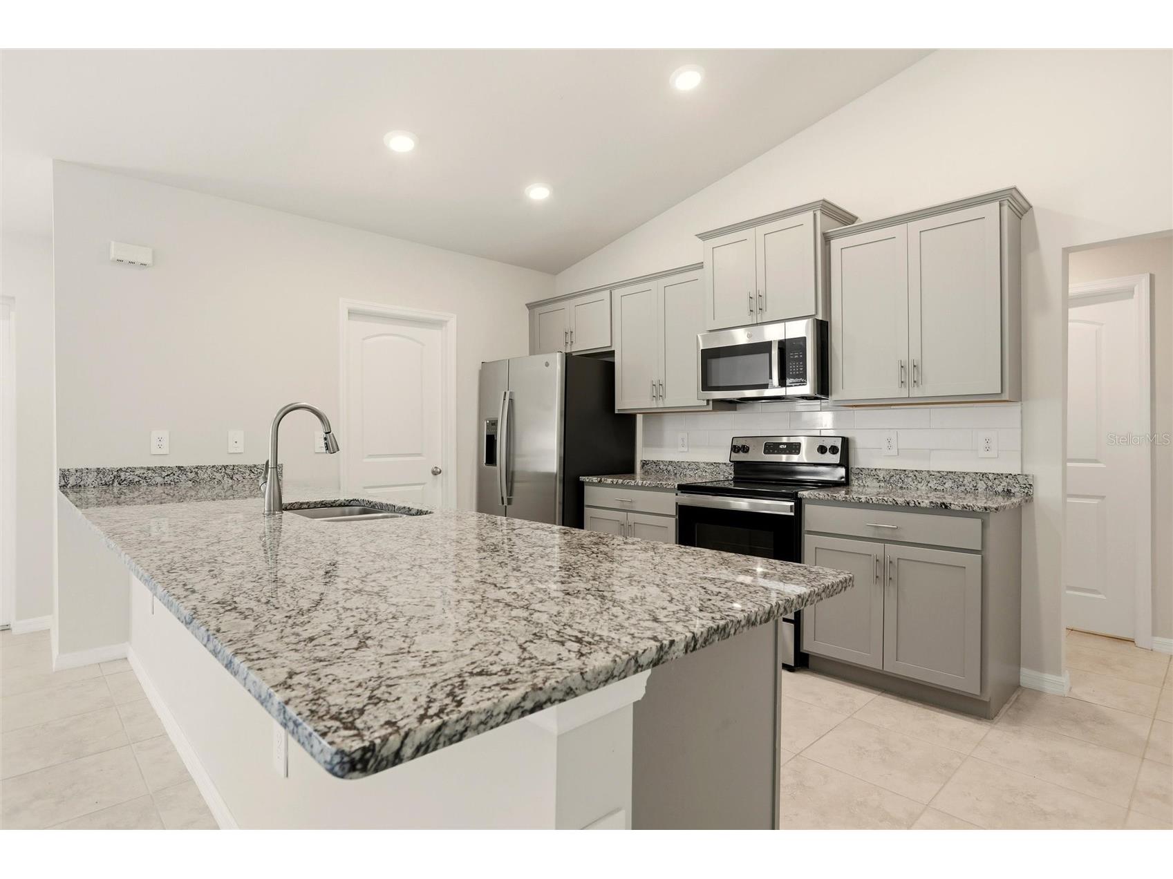 3600 NE 20th Place Cape Coral FL 33909 C7524017 image11