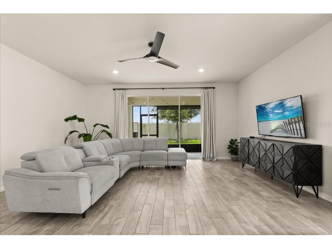 3600 Plainview Drive Orlando FL 32824 O6316078 image7