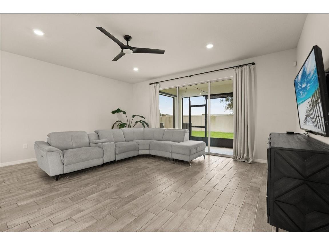 3600 Plainview Drive Orlando FL 32824 O6316078 image9