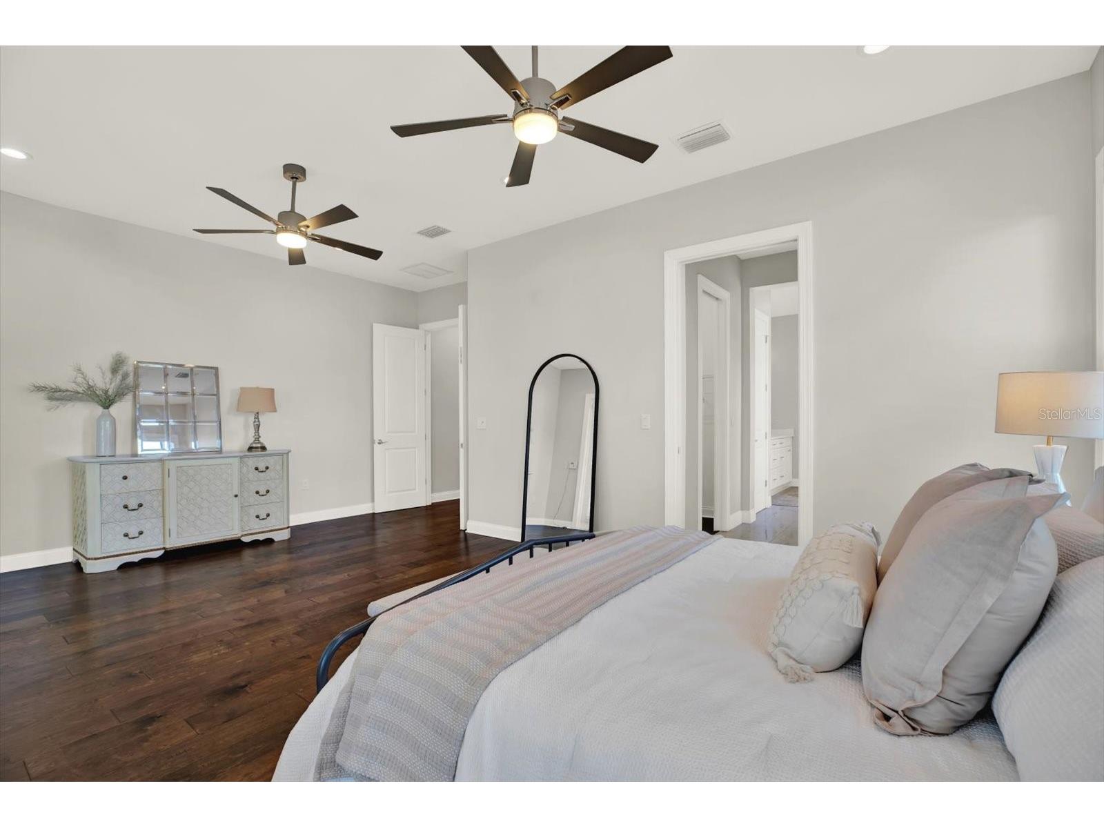 3600 W San Luis Street Tampa FL 33629 TB8488493 image37