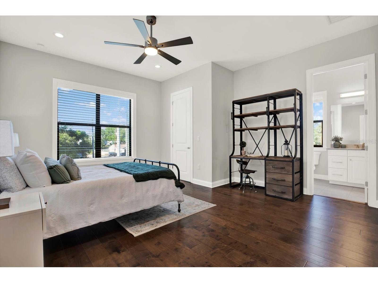 3600 W San Luis Street Tampa FL 33629 TB8488493 image43