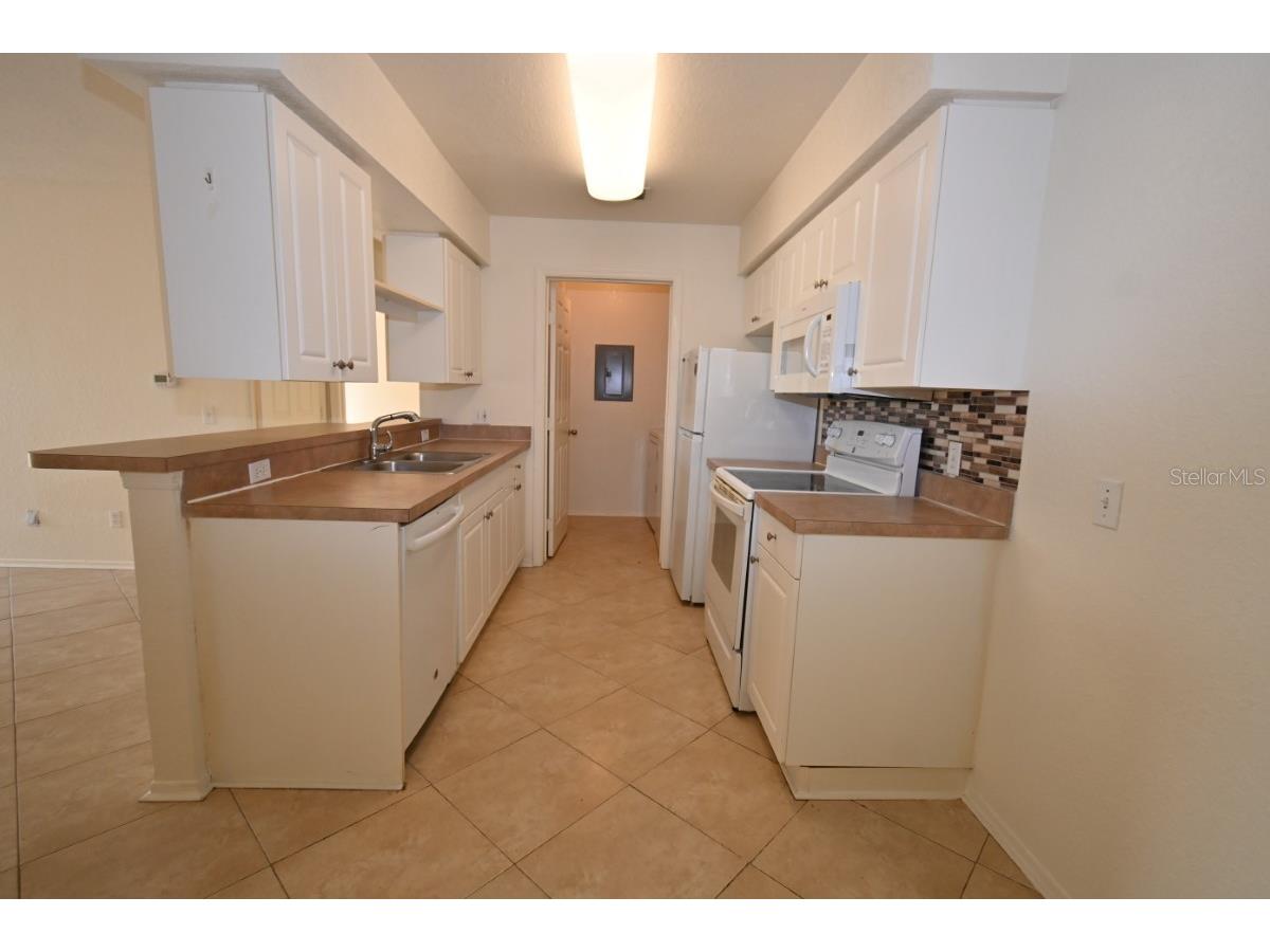 36009 Deer Creek Drive #104 Zephyrhills FL 33541 TB8493965 image8