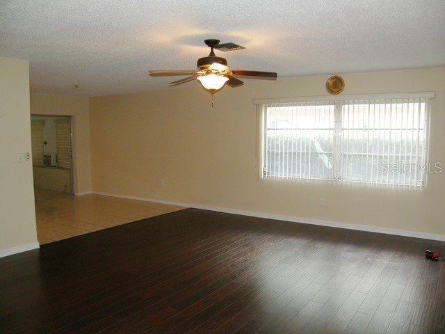 3601 15th Avenue N Saint Petersburg FL 33713 TB8512065 image3