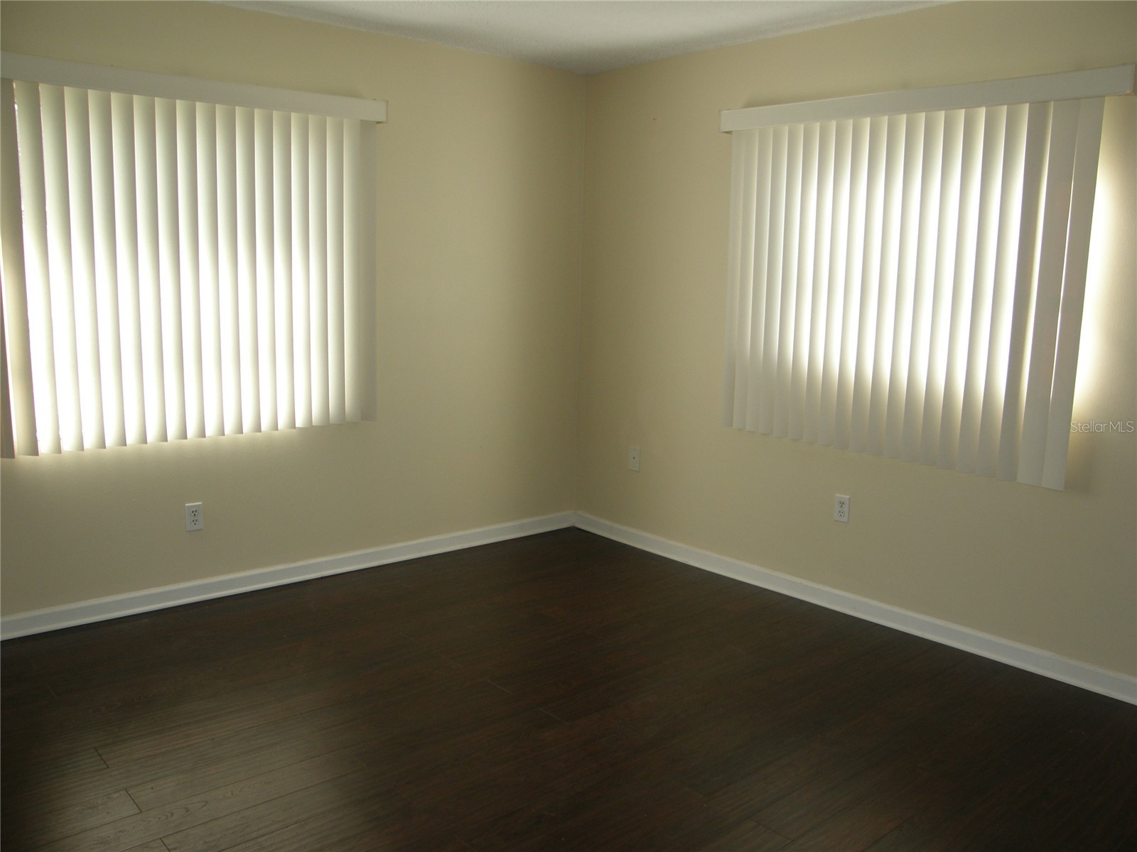 3601 15th Avenue N Saint Petersburg FL 33713 TB8512065 image7
