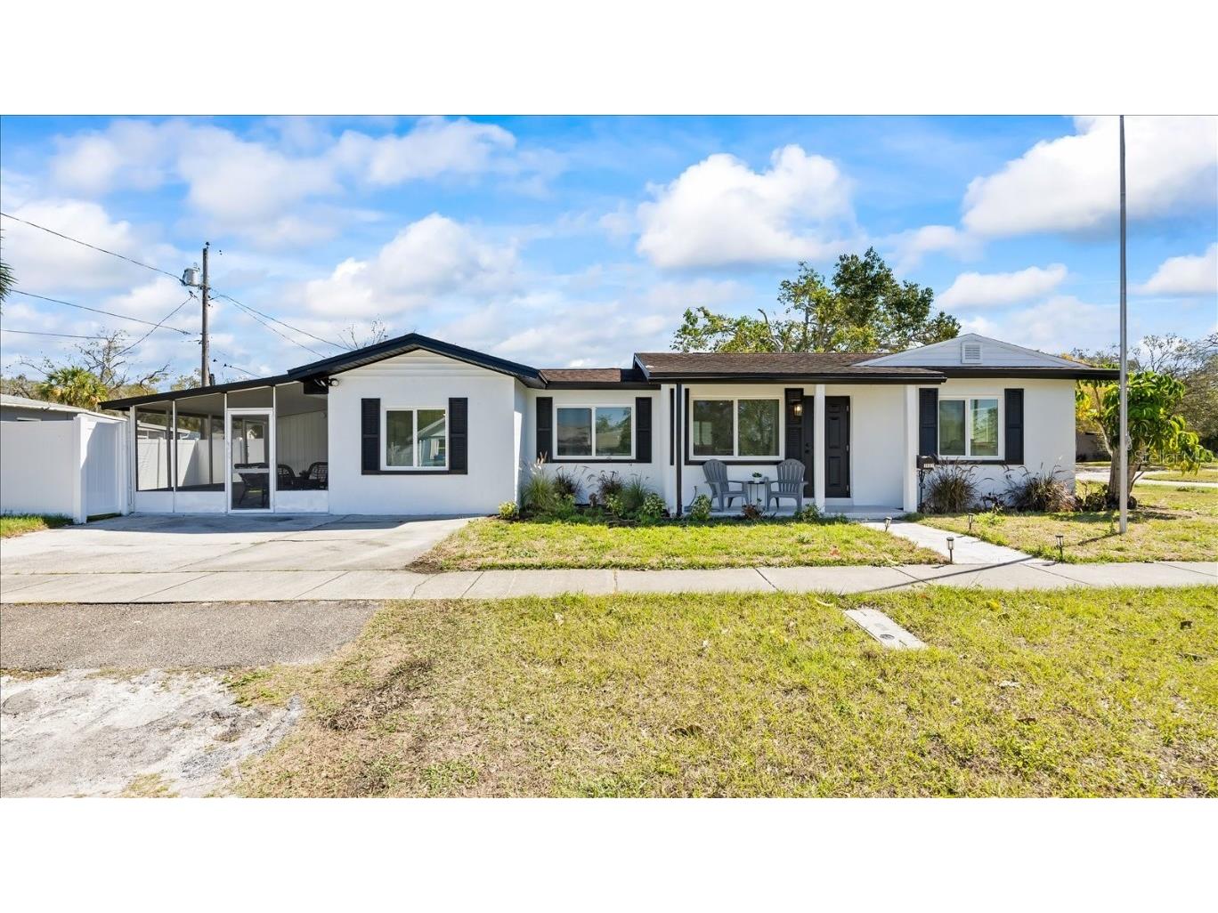 3601 21st Street N Saint Petersburg FL 33713 TB8352238 image1