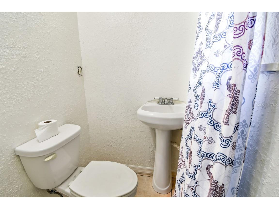 3601 27th Avenue S Saint Petersburg FL 33711 TB8400728 image18