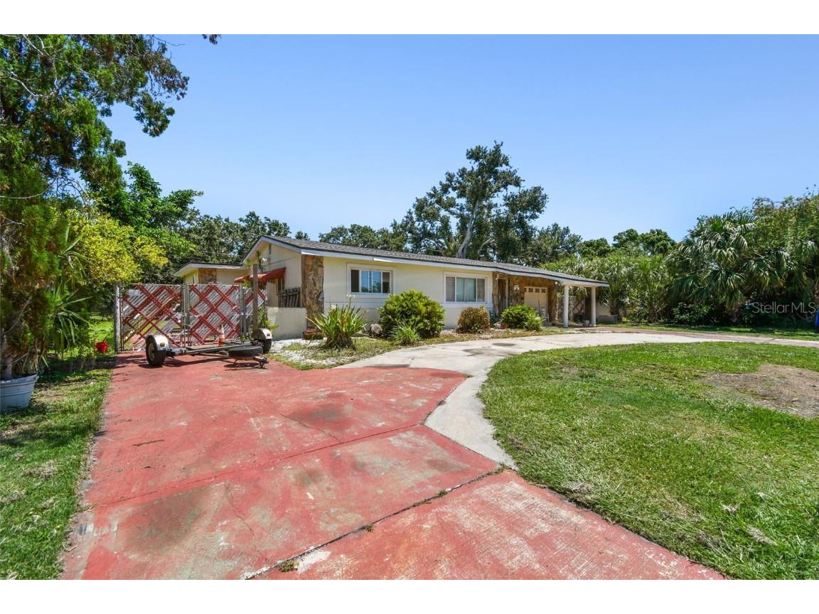 3601 27th Avenue S Saint Petersburg FL 33711 TB8400728 image2