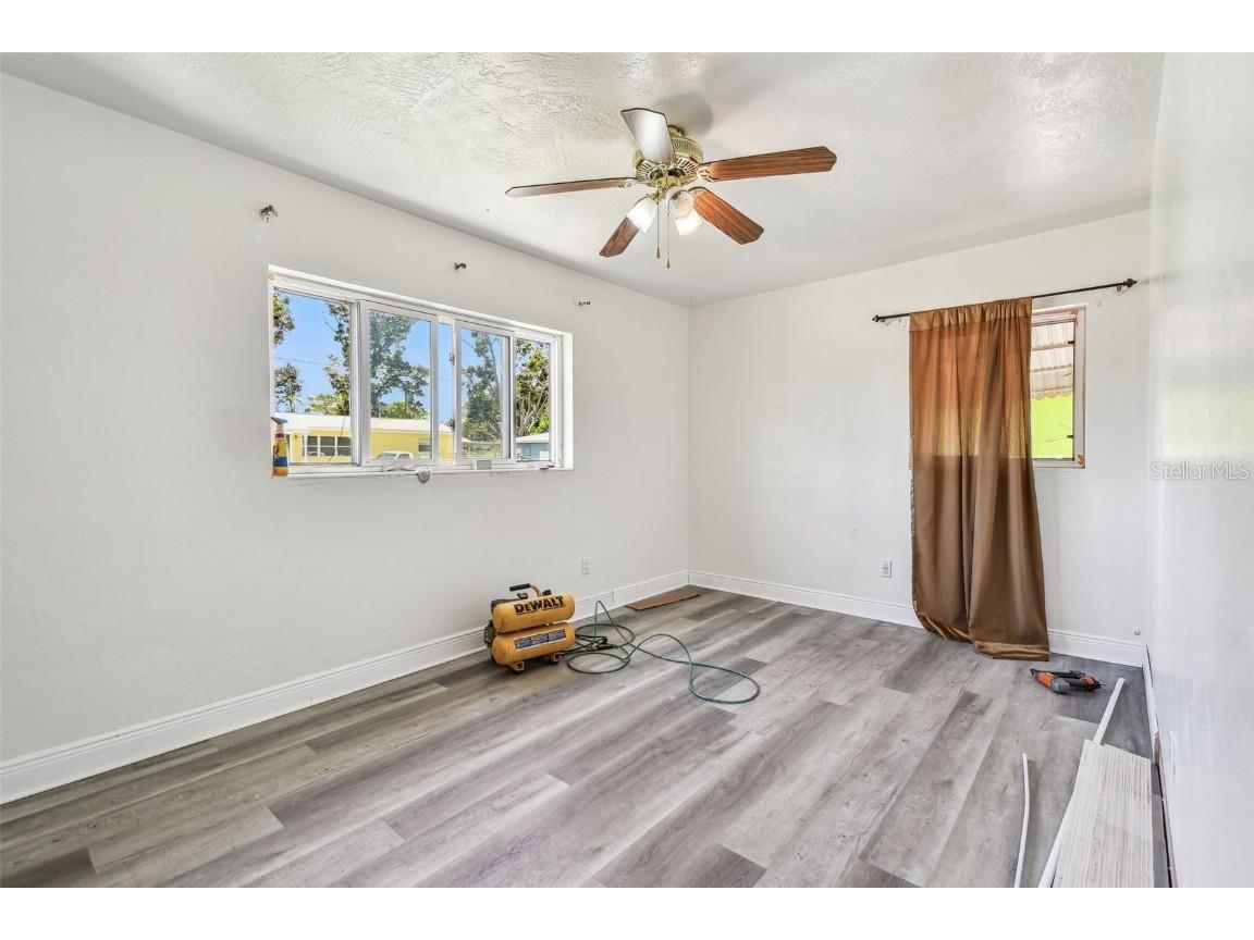 3601 27th Avenue S Saint Petersburg FL 33711 TB8400728 image24