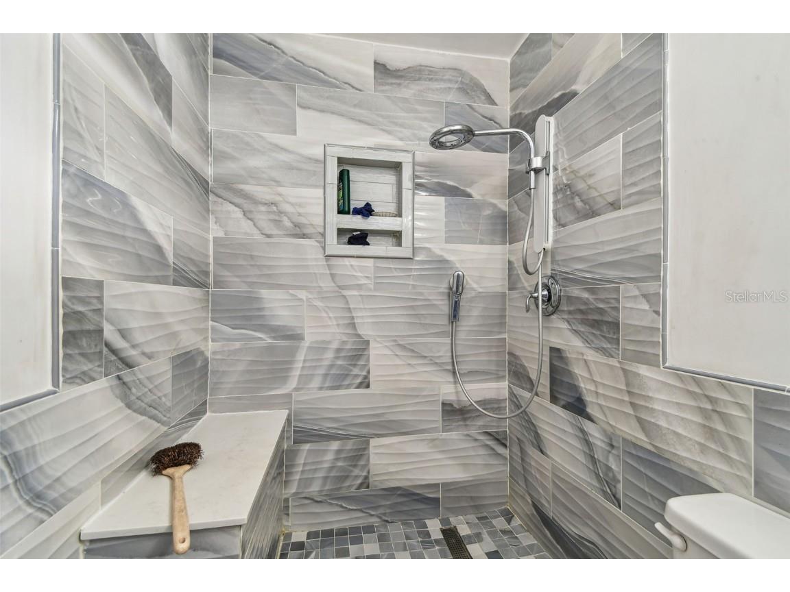 3601 27th Avenue S Saint Petersburg FL 33711 TB8400728 image27