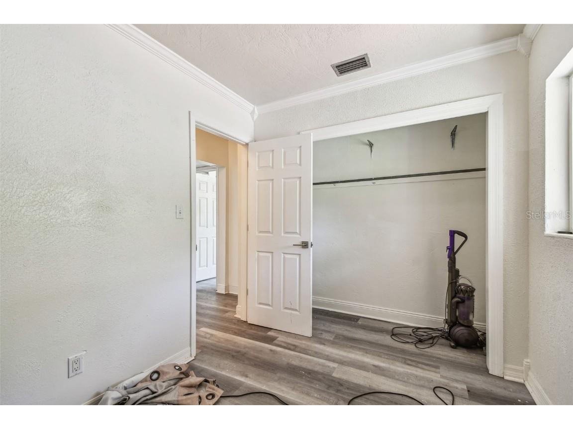 3601 27th Avenue S Saint Petersburg FL 33711 TB8400728 image31