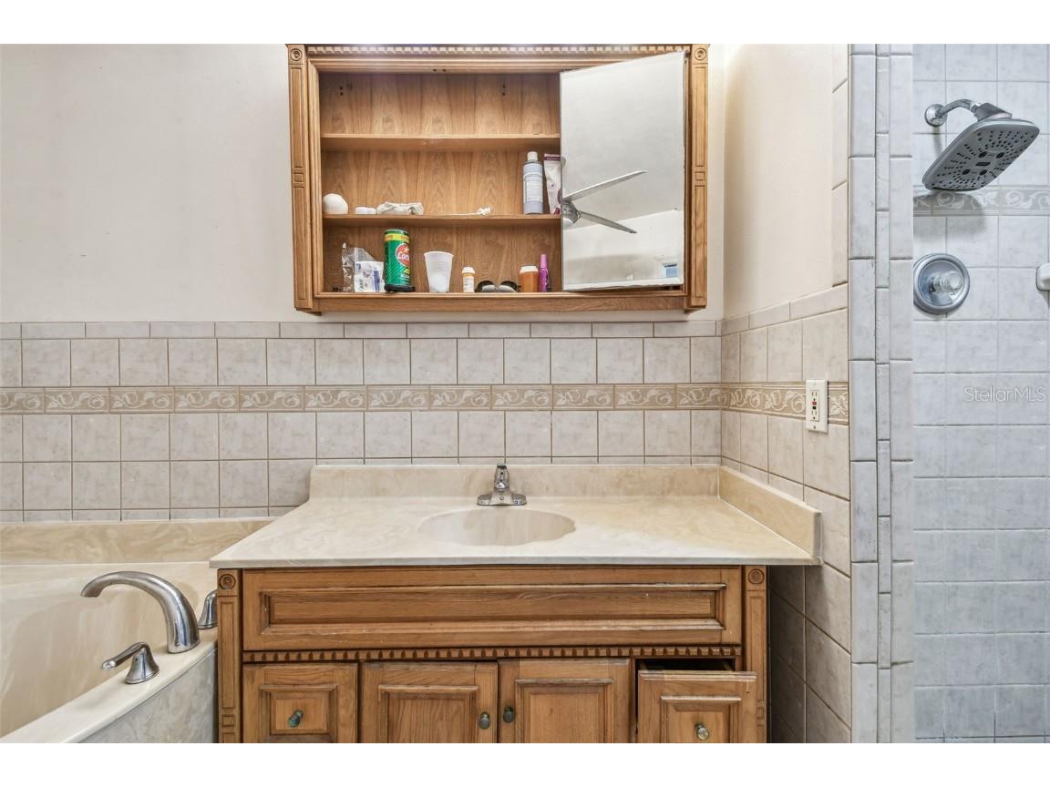 3601 27th Avenue S Saint Petersburg FL 33711 TB8400728 image33