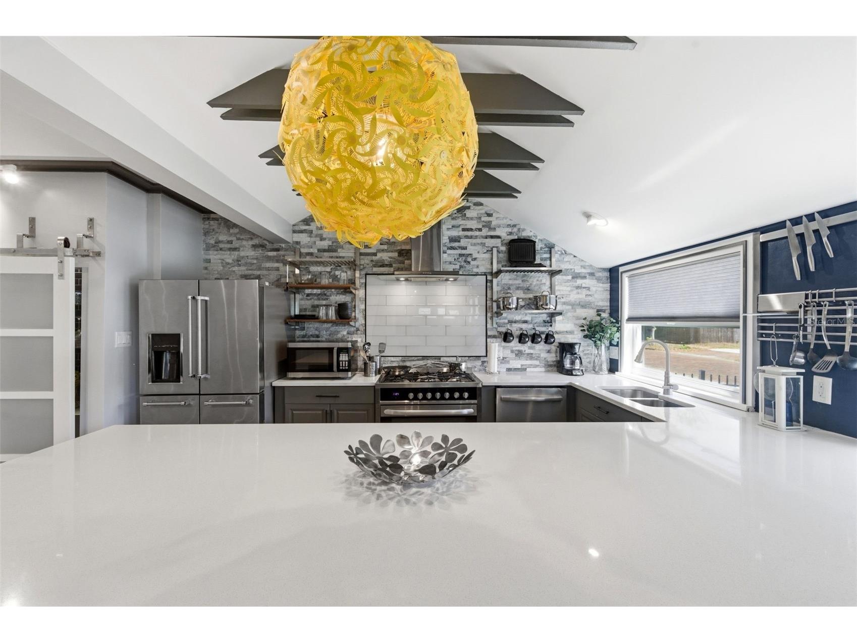3601 2nd Avenue N Saint Petersburg FL 33713 TB8486217 image17