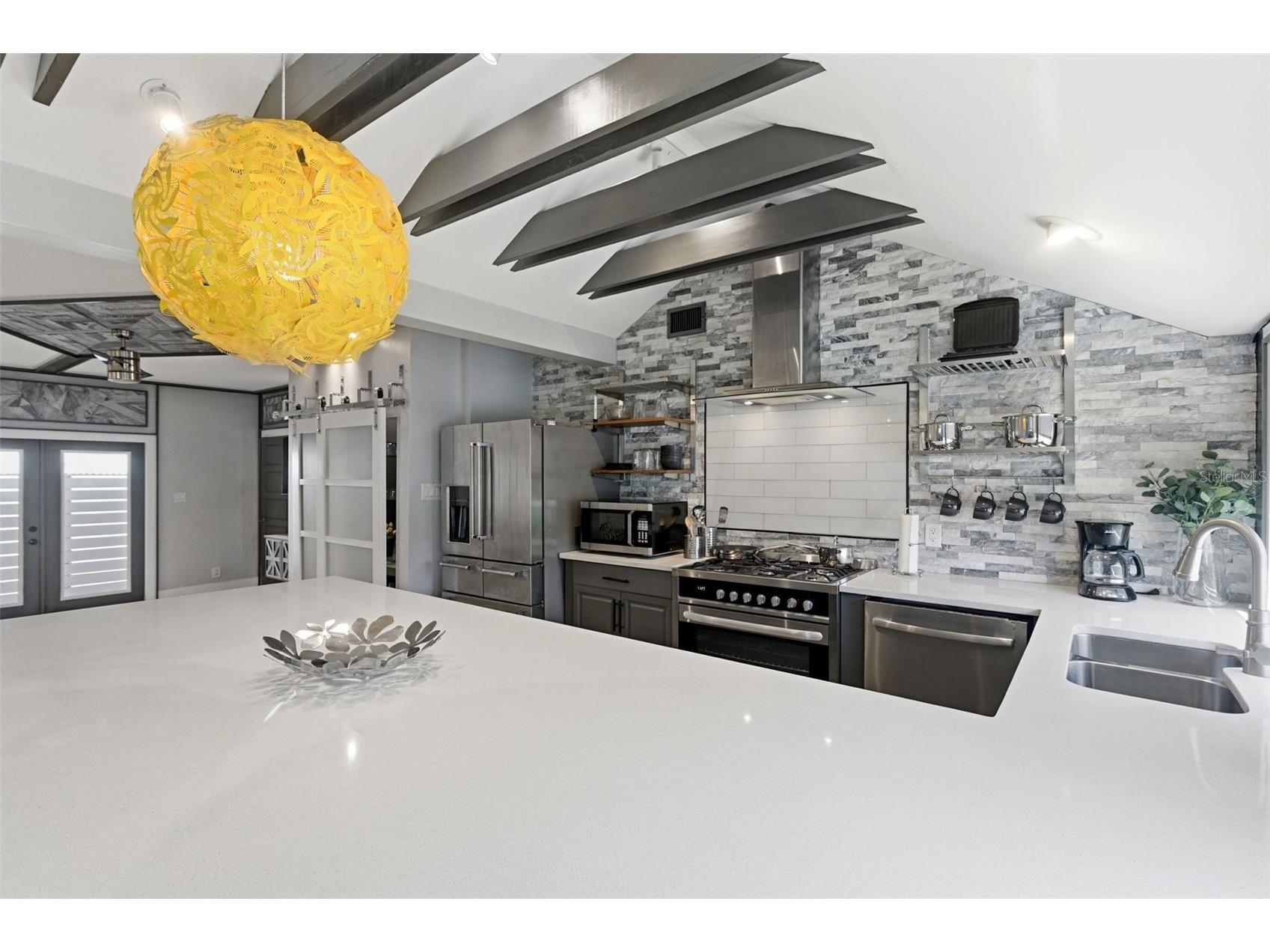 3601 2nd Avenue N Saint Petersburg FL 33713 TB8486217 image19