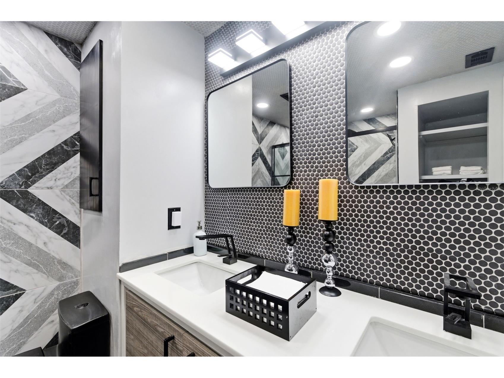 3601 2nd Avenue N Saint Petersburg FL 33713 TB8486217 image53