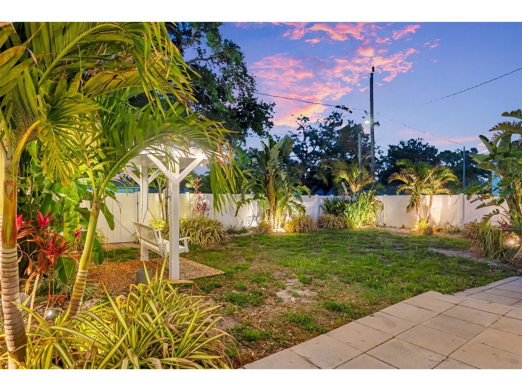 3601 2nd Avenue N Saint Petersburg FL 33713 TB8486217 image75