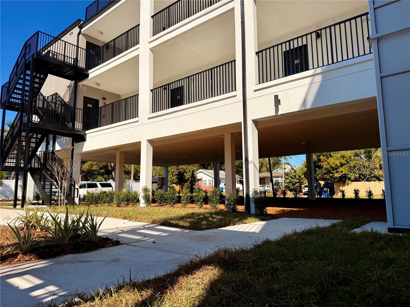 3601 6th Street S Saint Petersburg FL 33705 TB8468392 image4