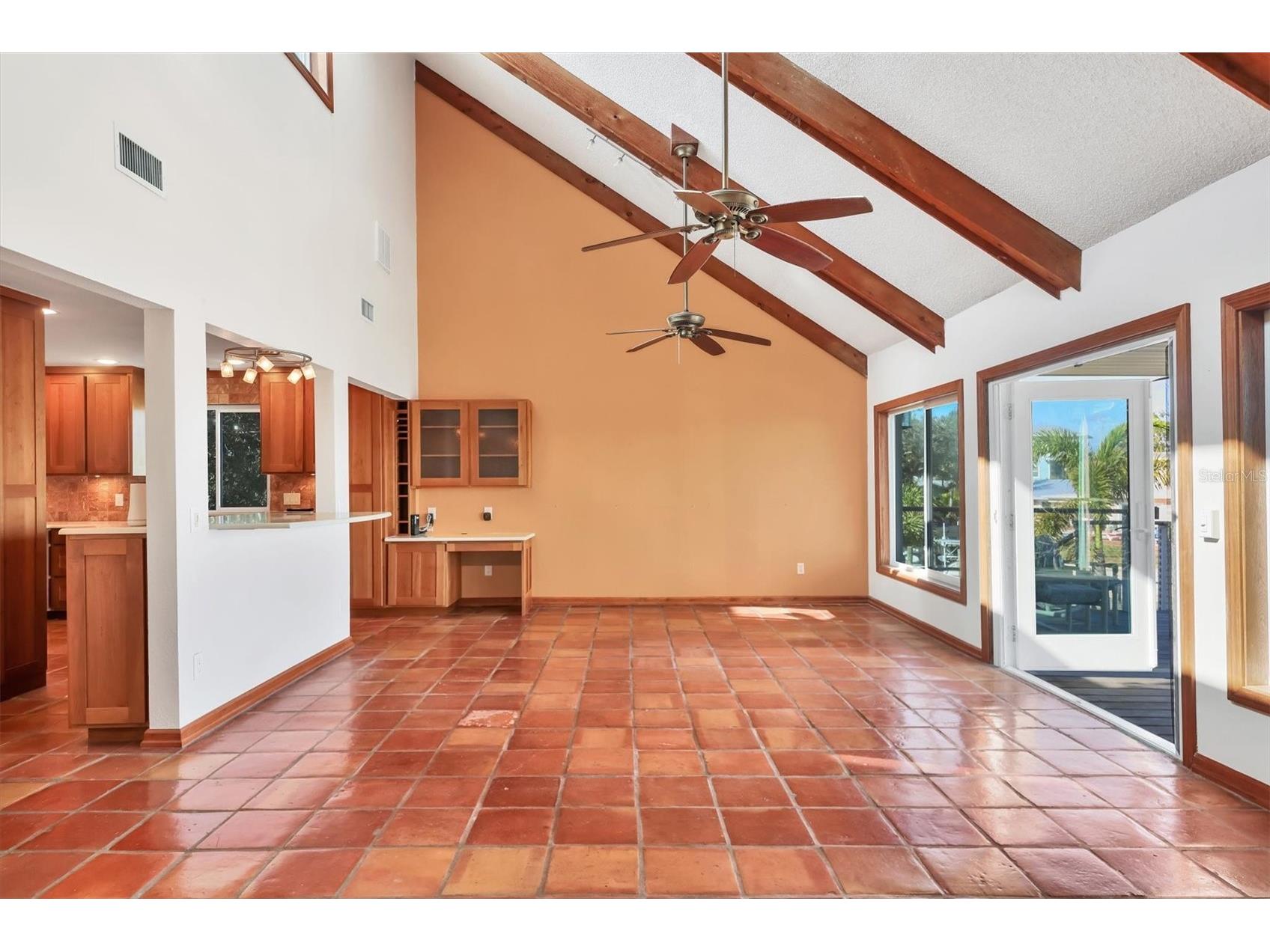 3601 Coquina Key Drive SE Saint Petersburg FL 33705 TB8464803 image13