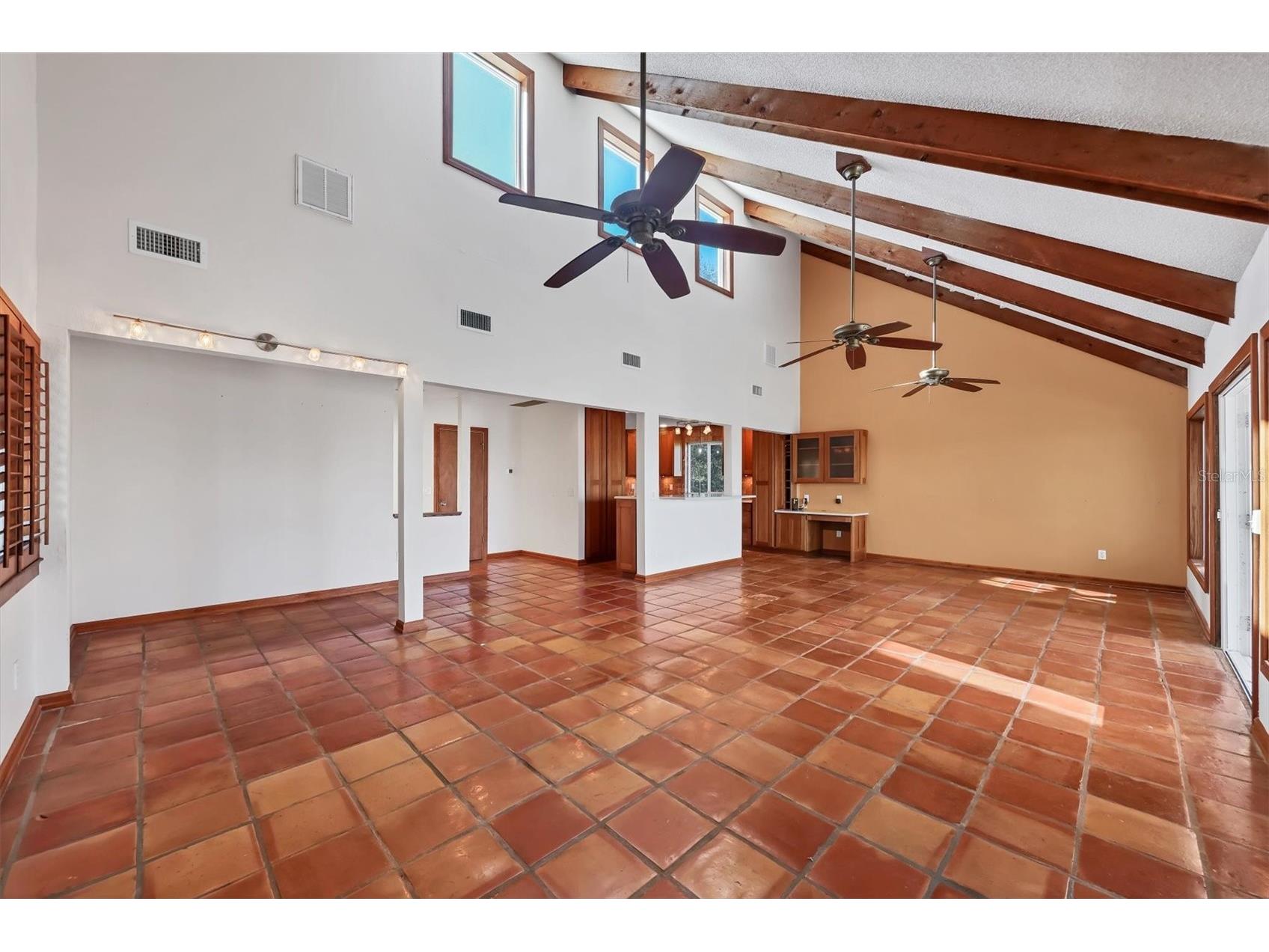 3601 Coquina Key Drive SE Saint Petersburg FL 33705 TB8464803 image14