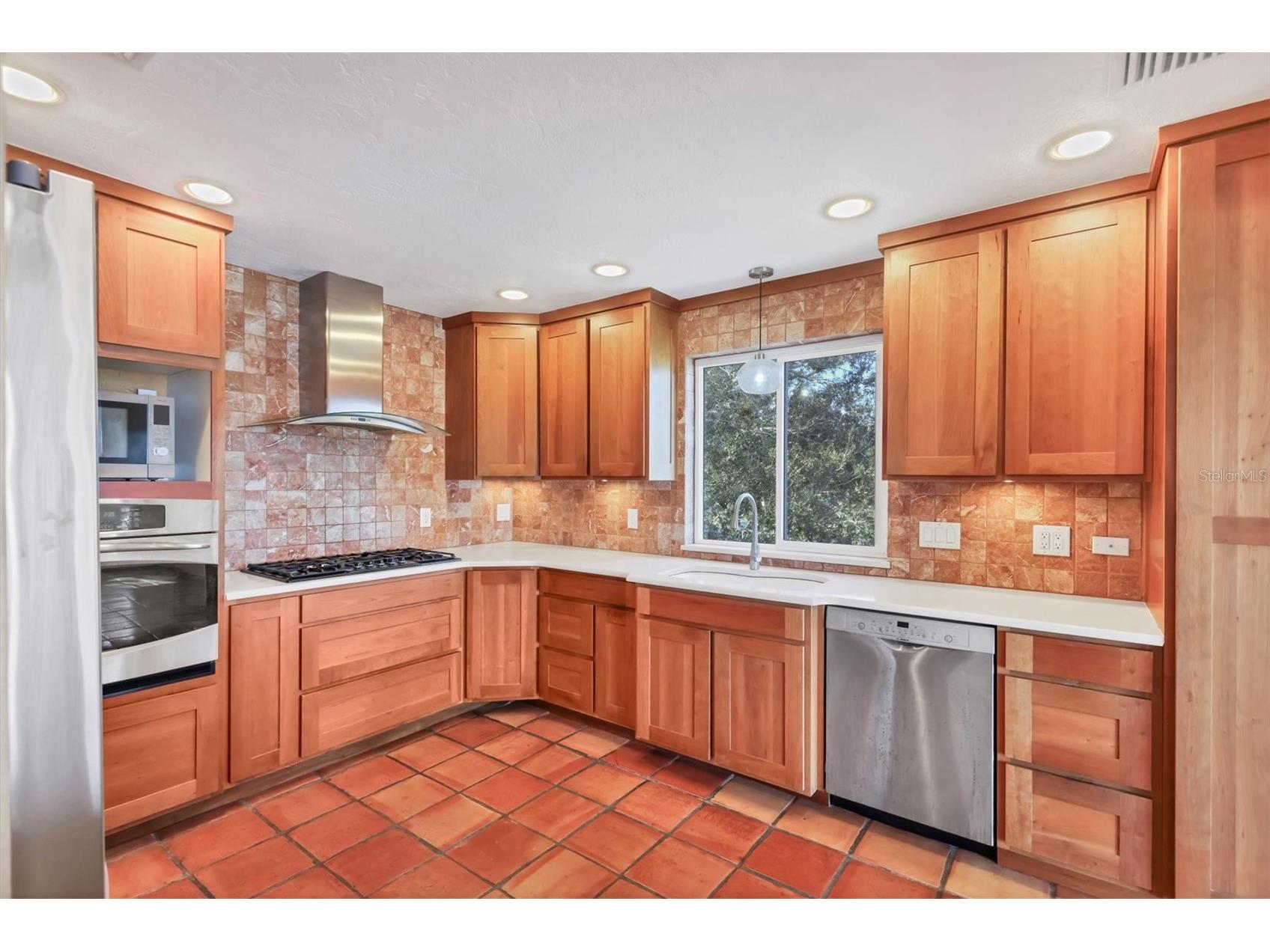 3601 Coquina Key Drive SE Saint Petersburg FL 33705 TB8464803 image22