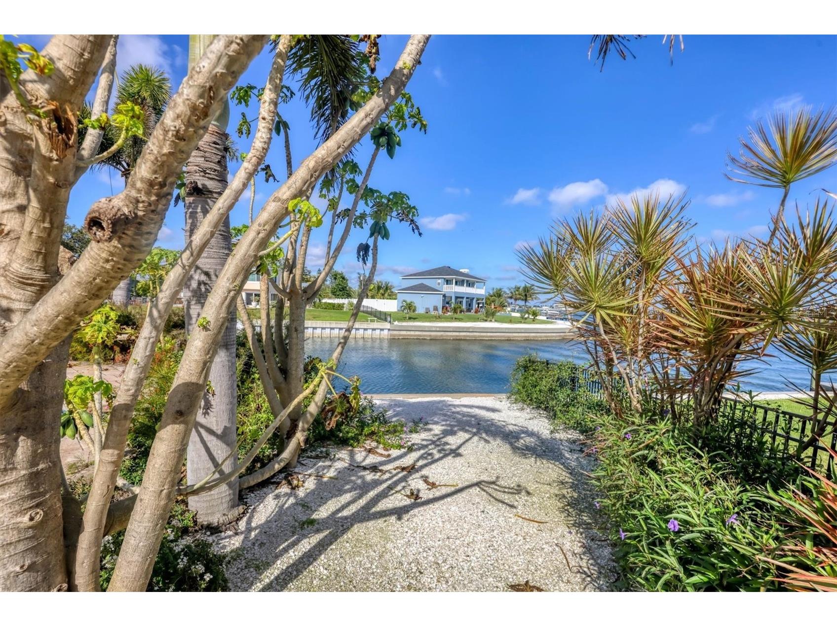 3601 Coquina Key Drive SE Saint Petersburg FL 33705 TB8464803 image48