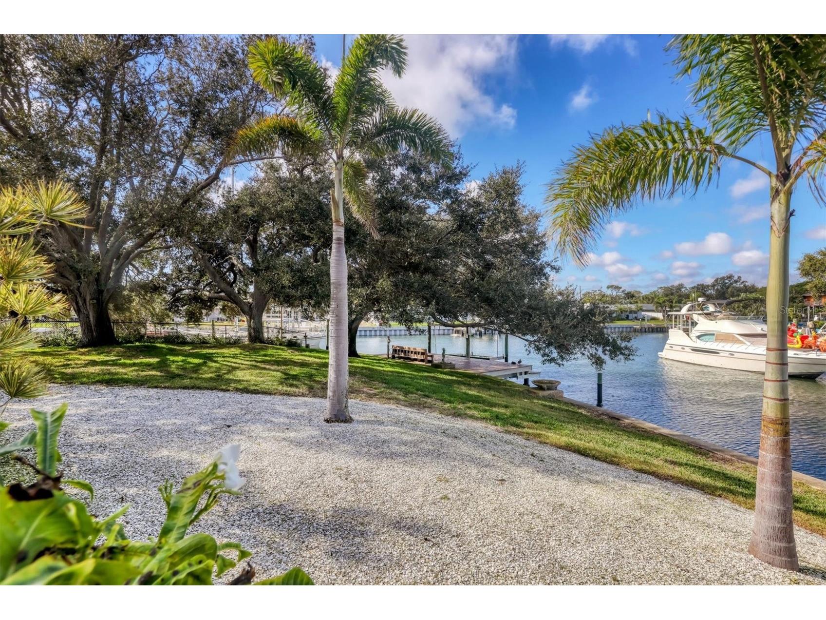 3601 Coquina Key Drive SE Saint Petersburg FL 33705 TB8464803 image49