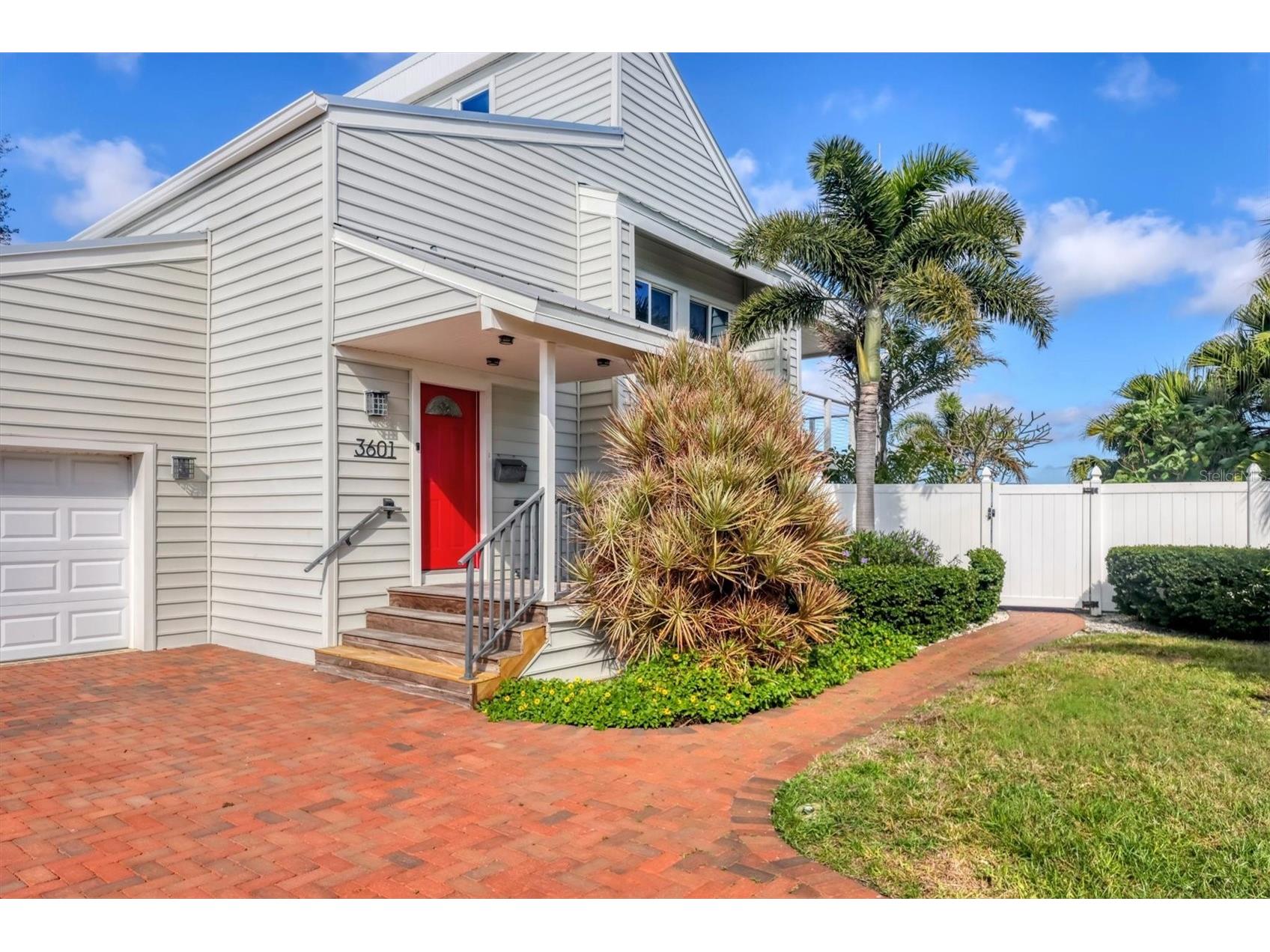 3601 Coquina Key Drive SE Saint Petersburg FL 33705 TB8464803 image6