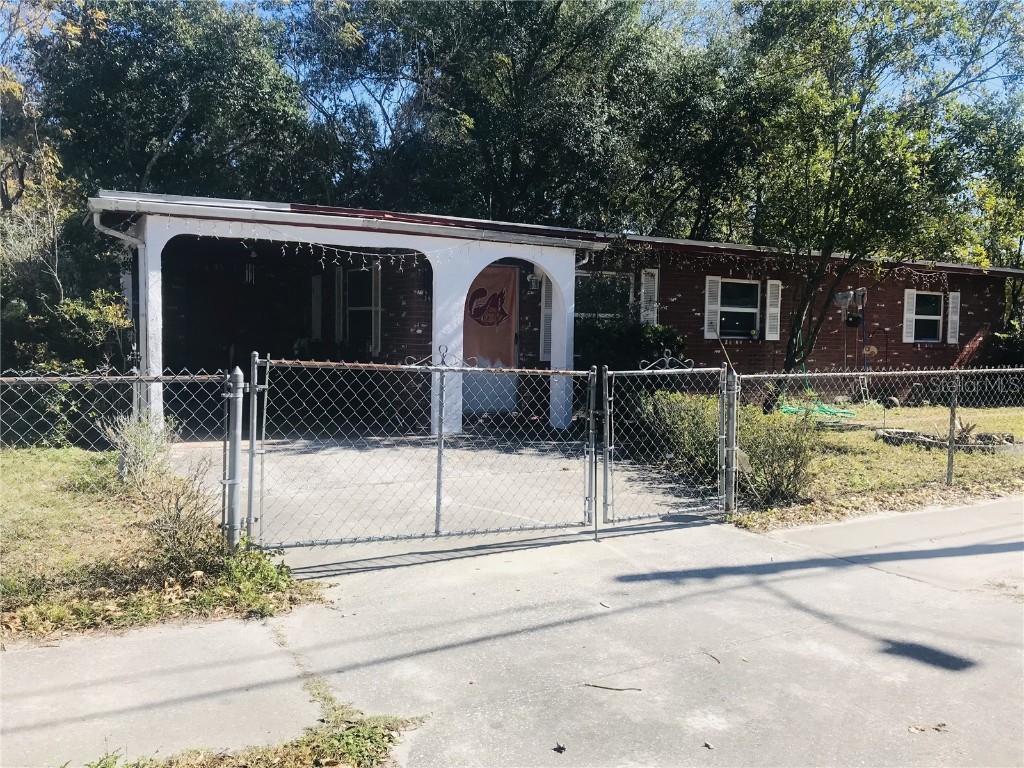 3601 Deleuil Avenue Tampa FL 33610 T3353915 image1