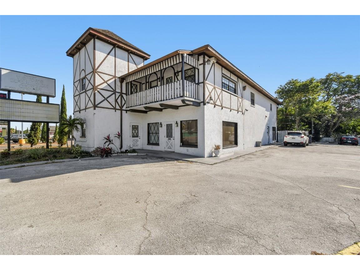 3601 E Busch Boulevard Tampa FL 33612 OM714200 image33