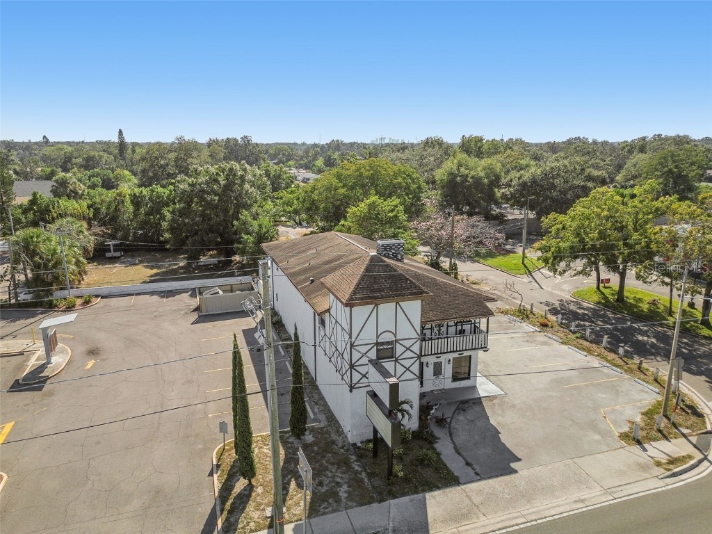 3601 E Busch Boulevard Tampa FL 33612 OM714566 image13