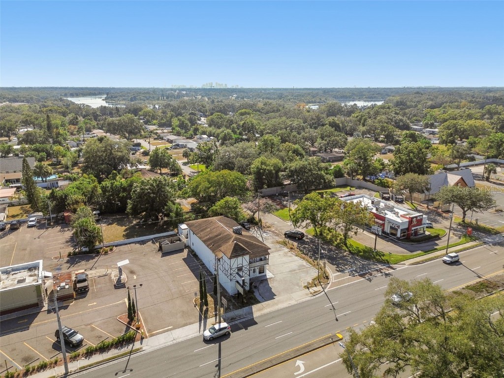 3601 E Busch Boulevard Tampa FL 33612 OM714566 image14