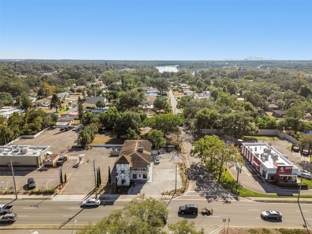 3601 E Busch Boulevard Tampa FL 33612 OM714566 image15