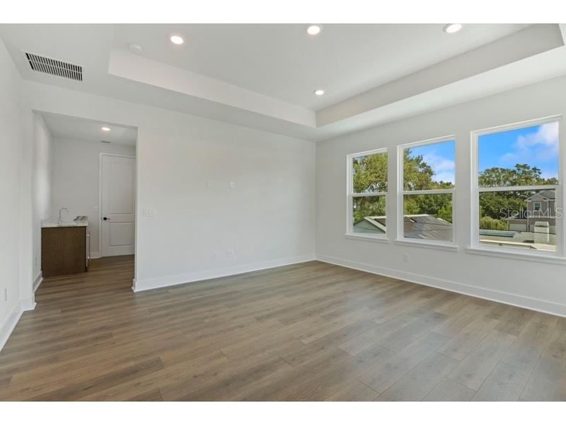3601 E Tampa Circle Tampa FL 33629 TB8484464 image18