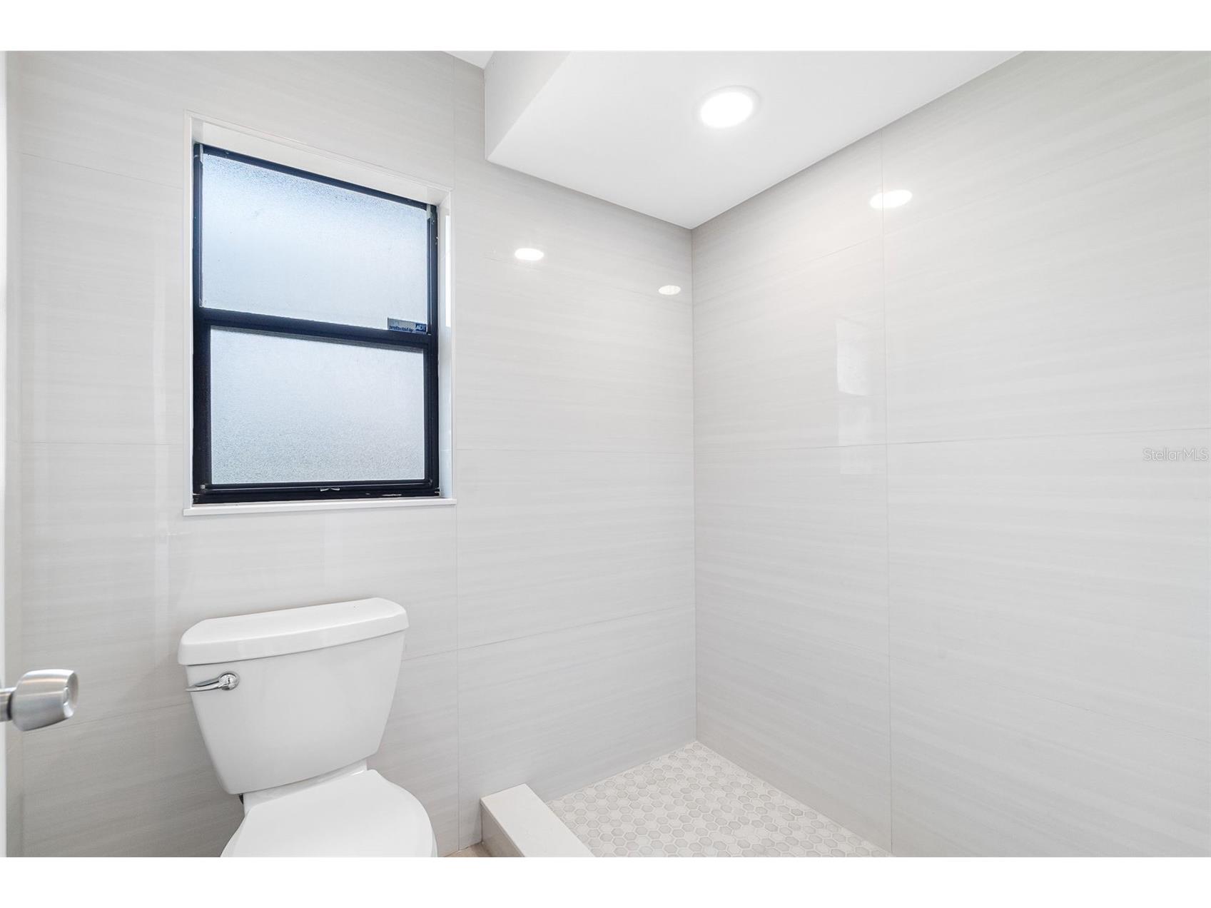 3601 Fairway Forest Circle Palm Harbor FL 34685 TB8515267 image9