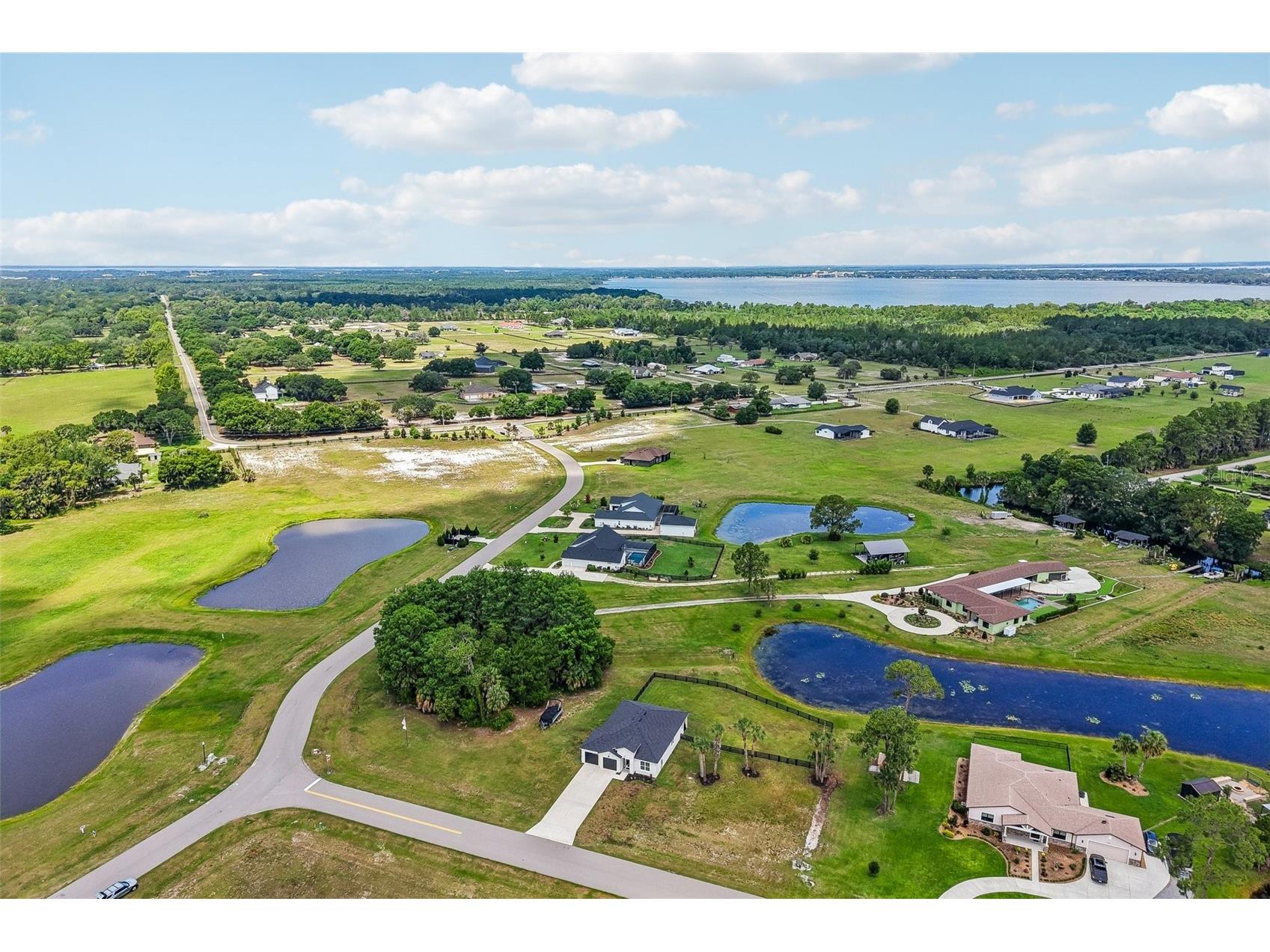 3601 Hidden River Lane Tavares FL 32778 - HARRIS CHAIN OF LAKES S5149641 image34