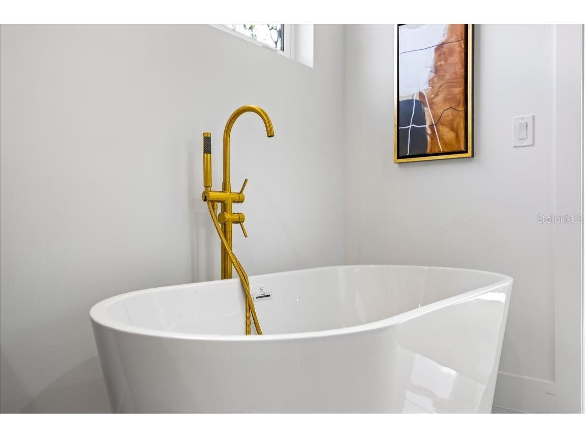 3601 W Platt Street Tampa FL 33609 TB8452638 image43