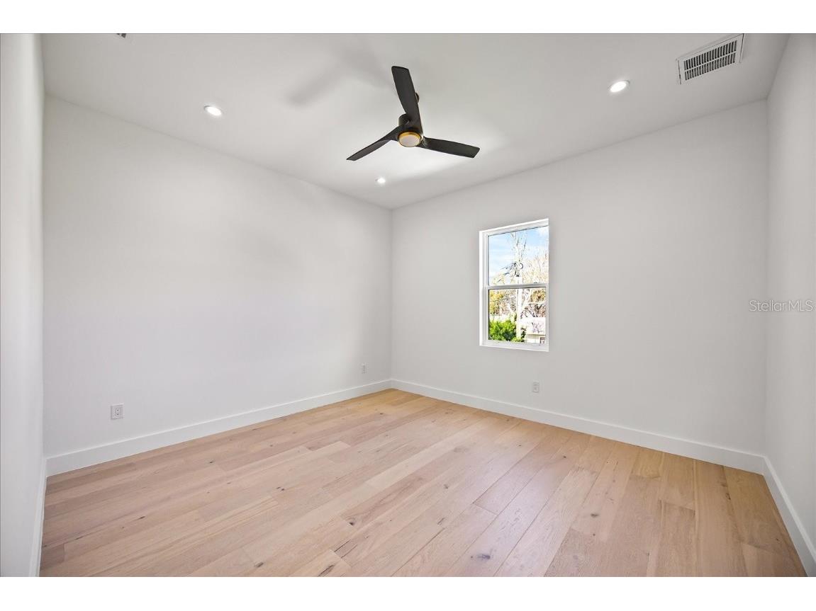 3601 W Platt Street Tampa FL 33609 TB8452638 image48