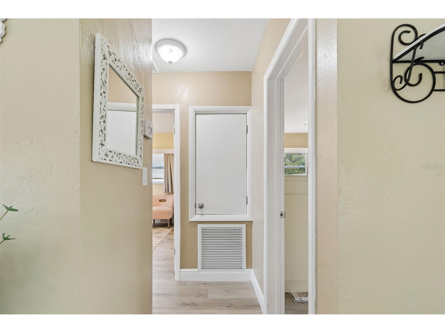 3601 Yardley Avenue N Saint Petersburg FL 33713 TB8489775 image20