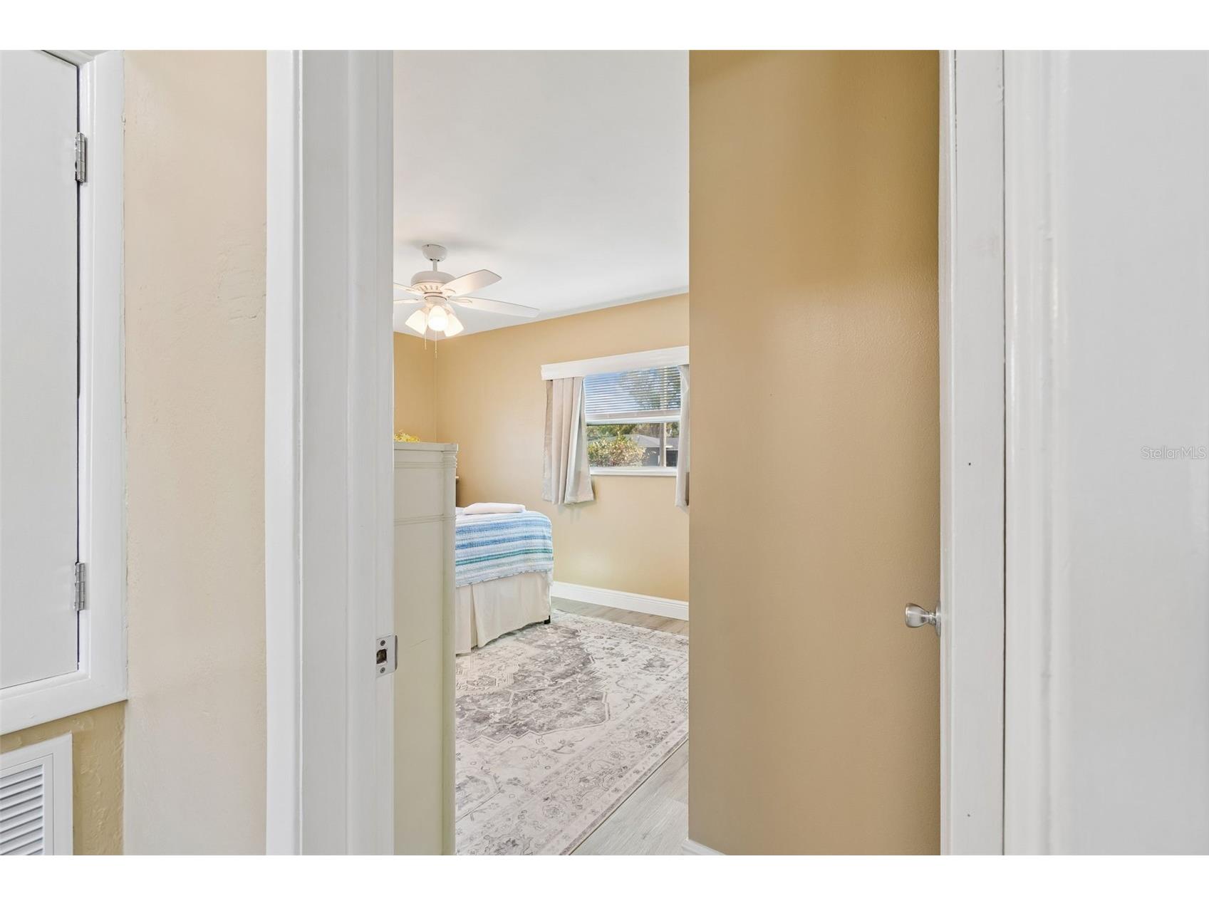 3601 Yardley Avenue N Saint Petersburg FL 33713 TB8489775 image21
