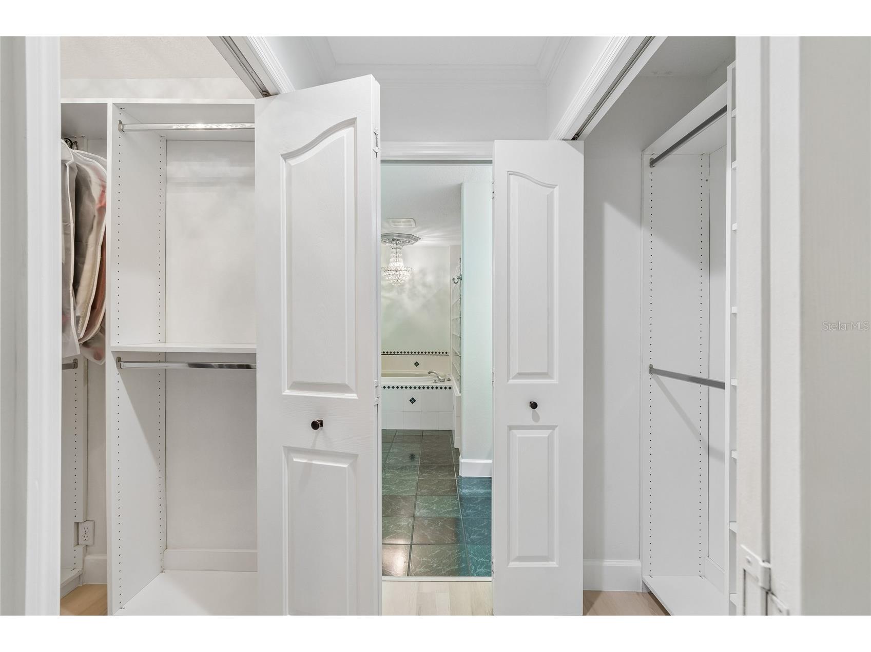 3602 Arlington Oaks Court Tampa FL 33618 TB8510163 image41