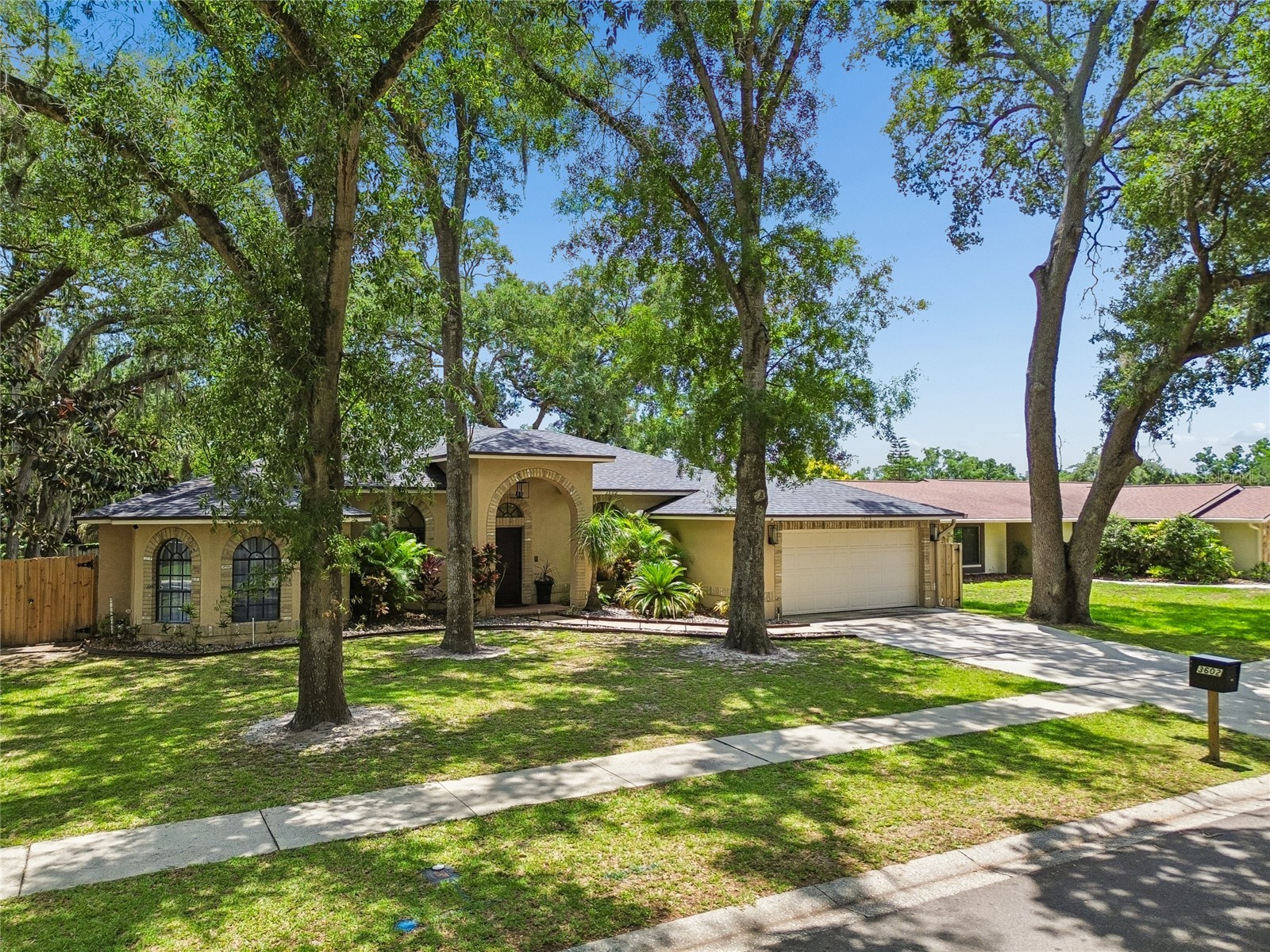 3602 Arlington Oaks Court Tampa FL 33618 TB8510163 image71