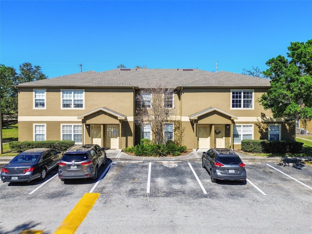 36027 Deer Creek Drive #202 Zephyrhills FL 33541 T3510652 image1