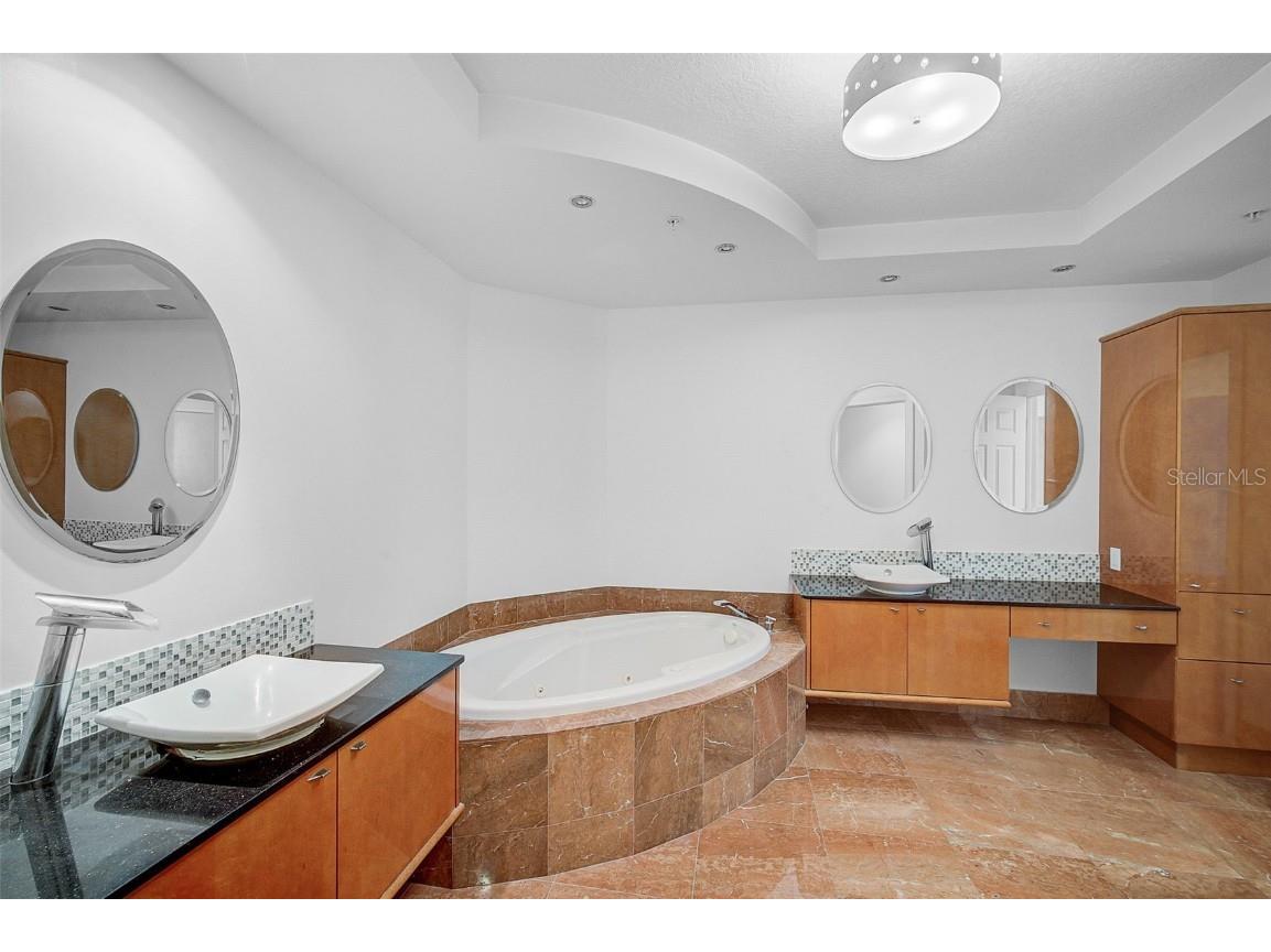 3603 N Point Road #202 Osprey FL 34229 A4575407 image20