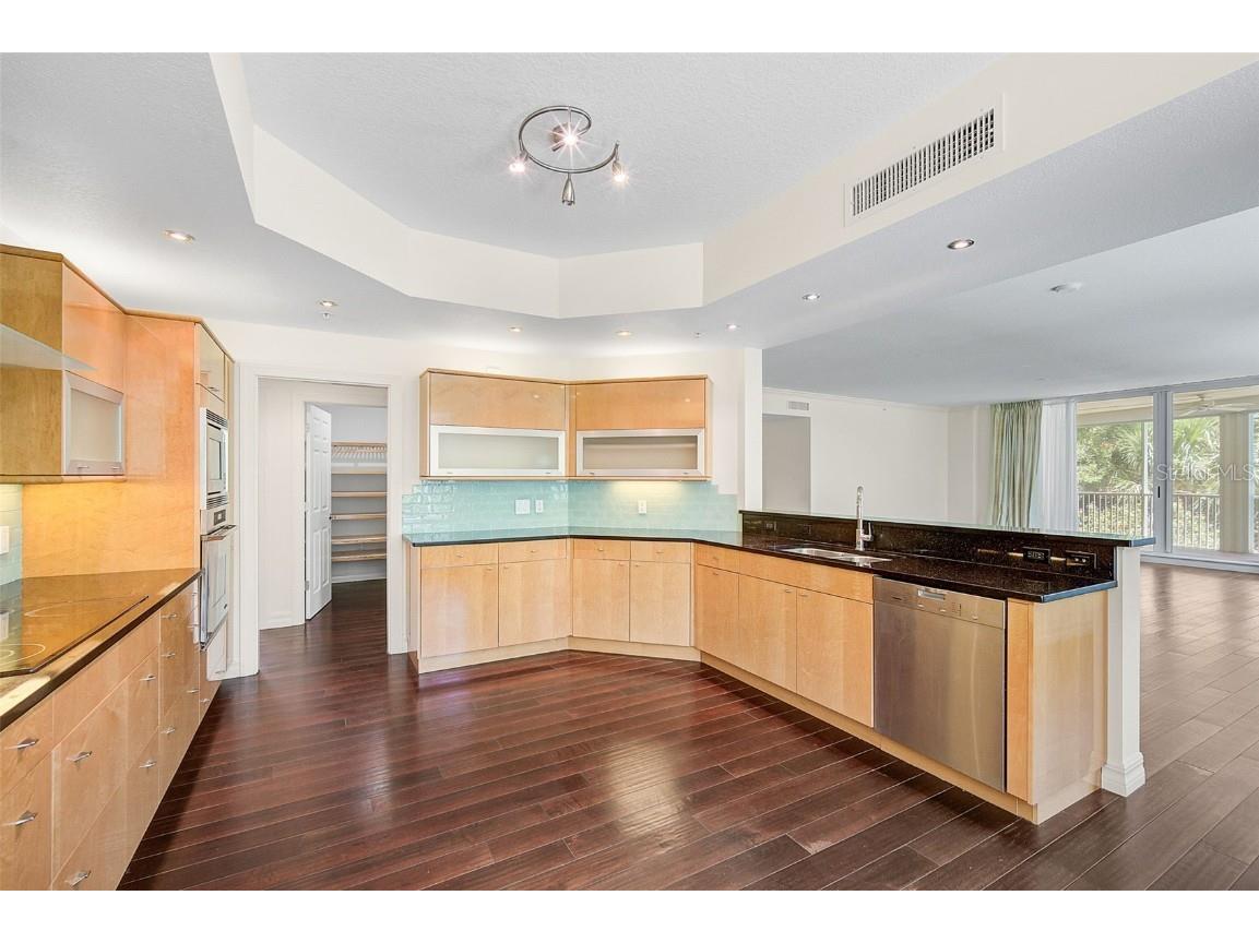 3603 N Point Road #202 Osprey FL 34229 A4575407 image8